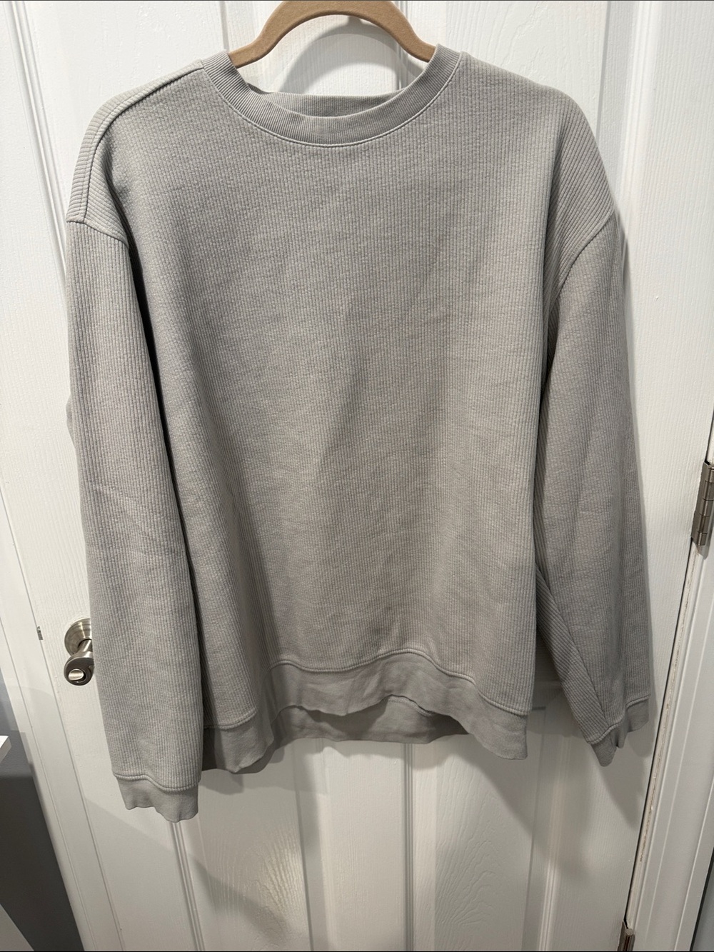 Zara Light Gray Crewneck Sweater